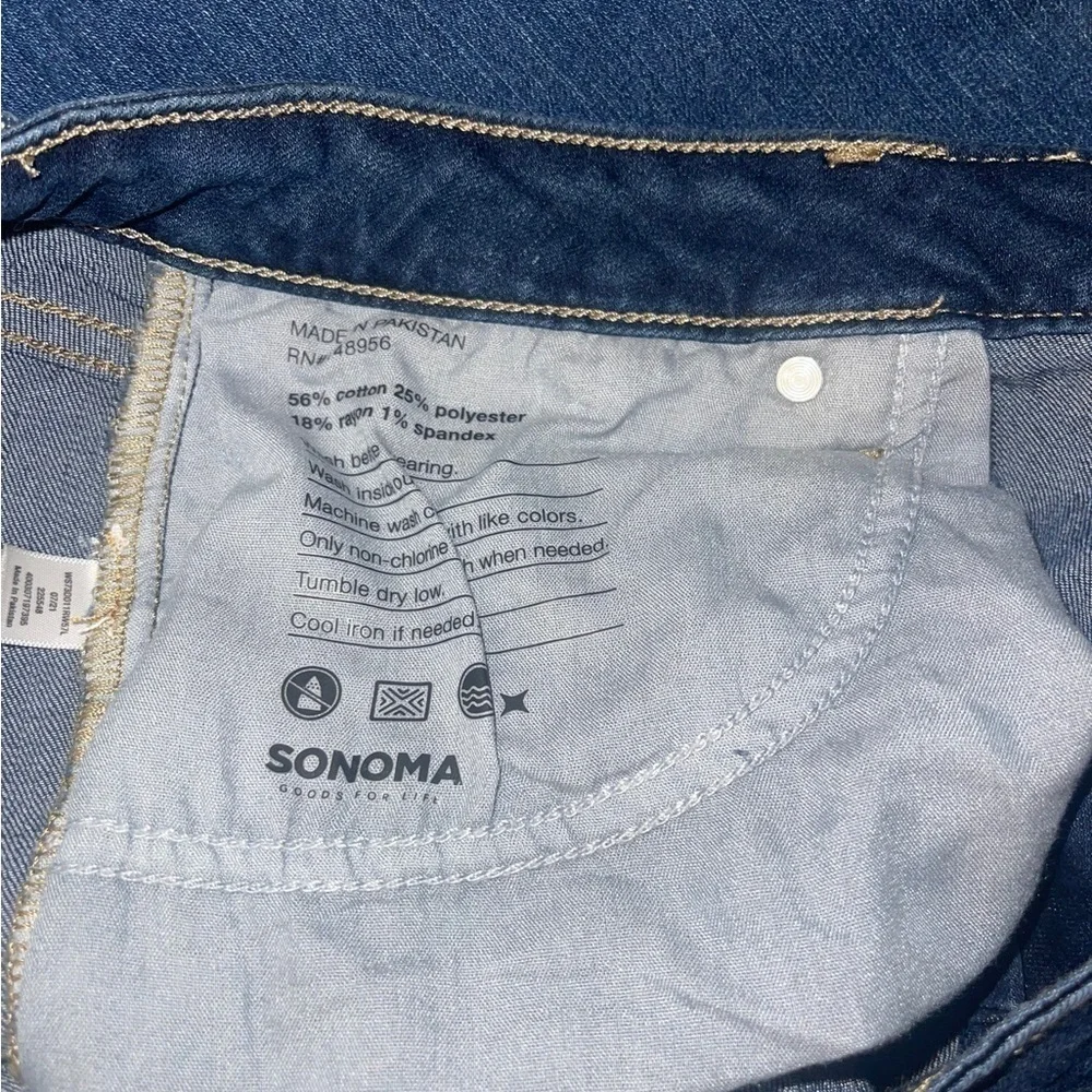 Sonoma straight leg, long, jeans. Like new. Size 18L - Picture 5 of 5
